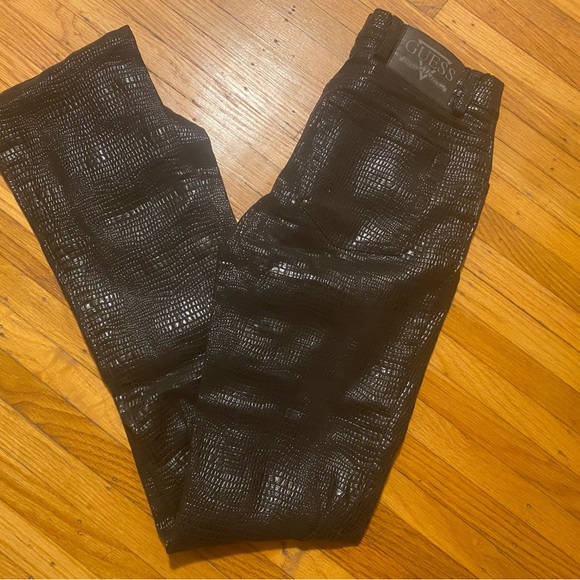 Vintage Guess snake print jeans - Picture 4 of 4